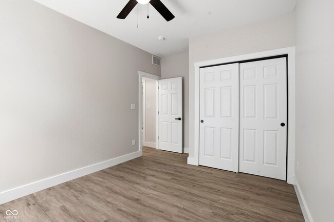 Building Photo - 4623 Rookwood Ave