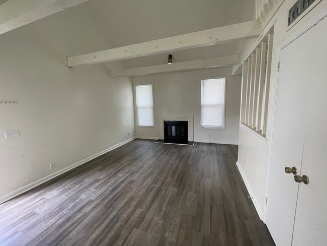 Building Photo - 1424 Bell Trace Dr