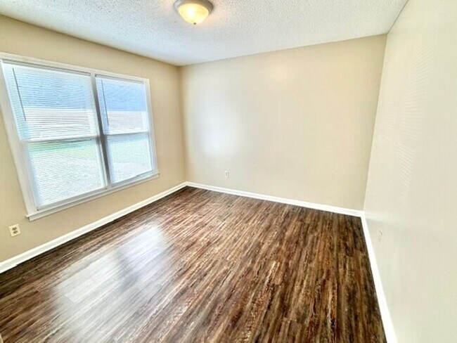 Building Photo - Now Leasing A 4 Bedroom Bath Home In Cordova!