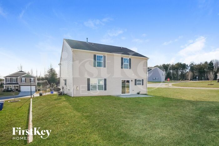Building Photo - 1400 Glenwater Dr