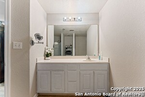 Building Photo - 5866 Wildcat Cove
