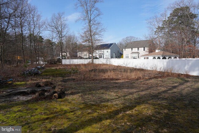 Building Photo - 101 Goldenrod Ln