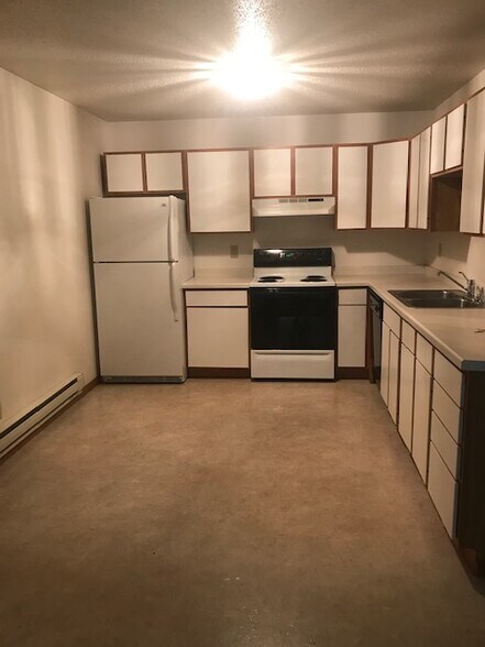 Building Photo - 23998 1st St