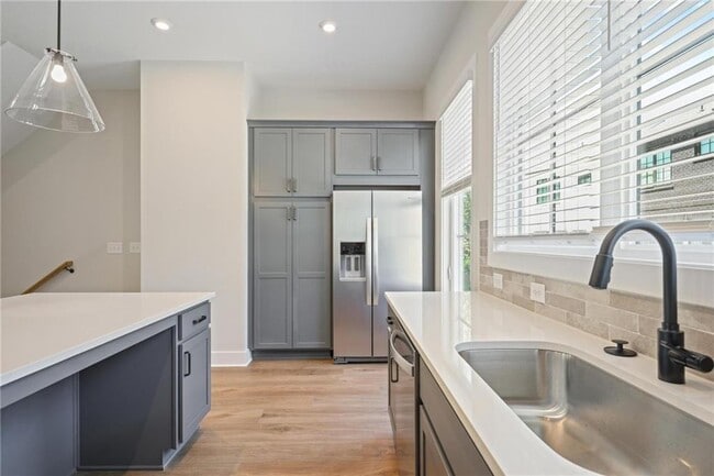 Building Photo - 2636 Mackintosh Ct