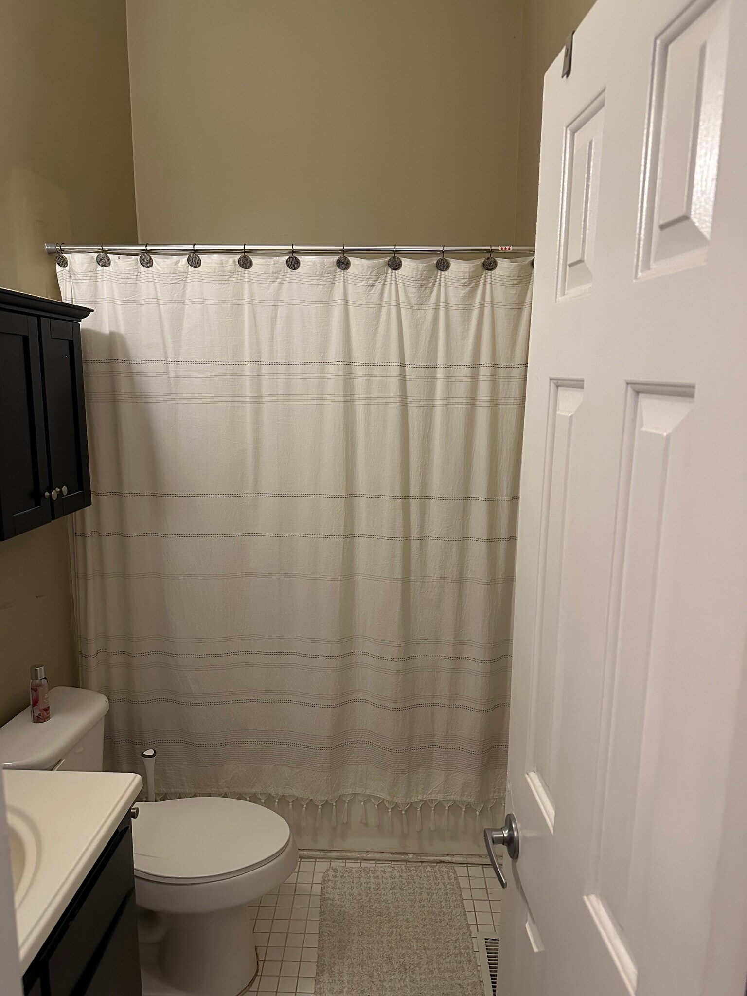 Building Photo - 112 E Church St