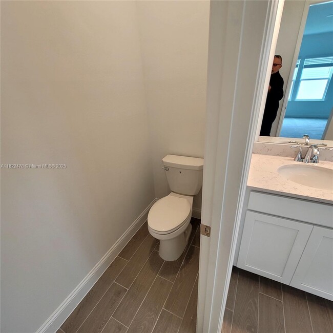 Building Photo - 4155 Acoma Dr