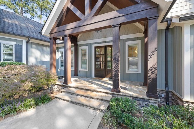 Building Photo - 1020 Bridle Bit Ln