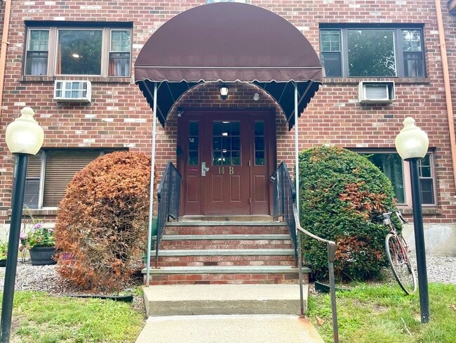 Building Photo - 14B Mayberry Dr