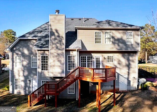 Building Photo - 564 Edgefield Way
