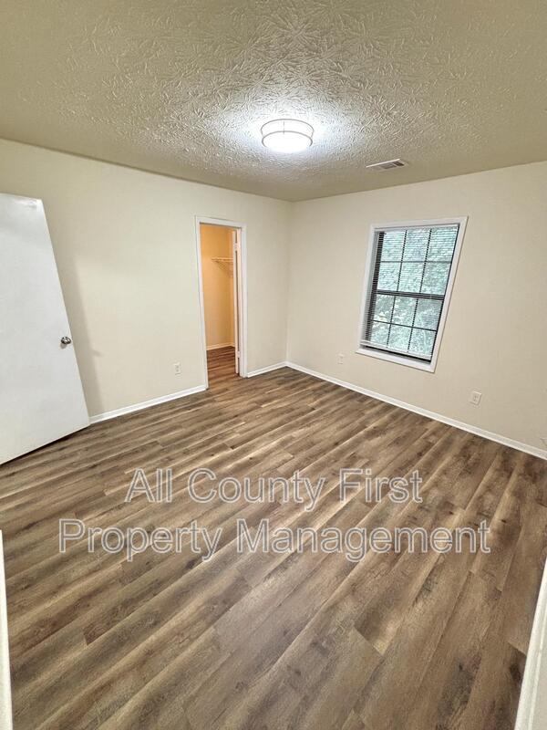 Building Photo - 3054 Destin Cir