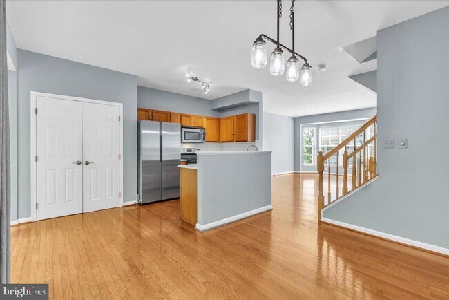 Building Photo - 11616 Nellings Pl