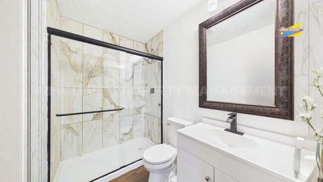 Building Photo - 4704 SW 101st Terrace