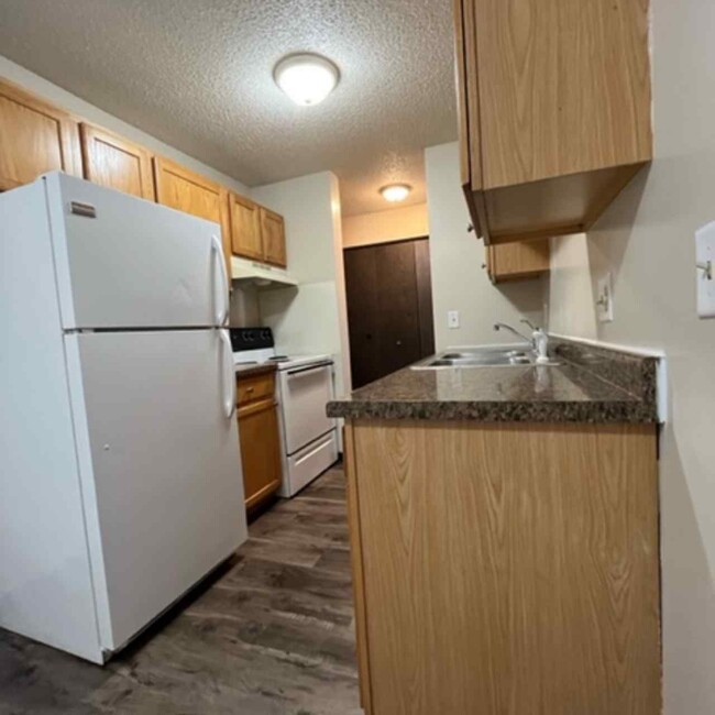 Interior Photo - Kensington