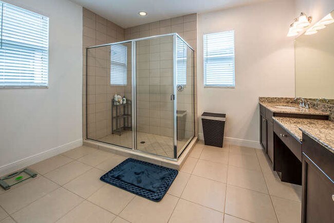 Building Photo - 4029 Faraday Wy