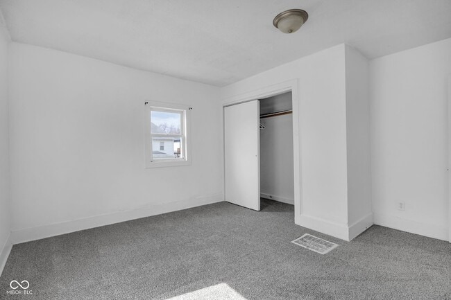 Building Photo - 2619 Guilford Ave