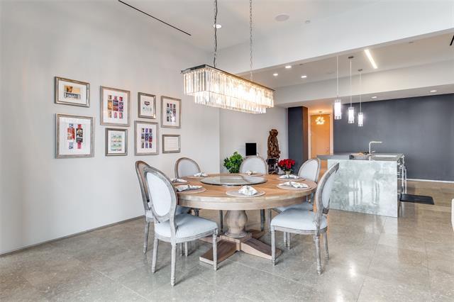 Building Photo - 1717 Arts Plz