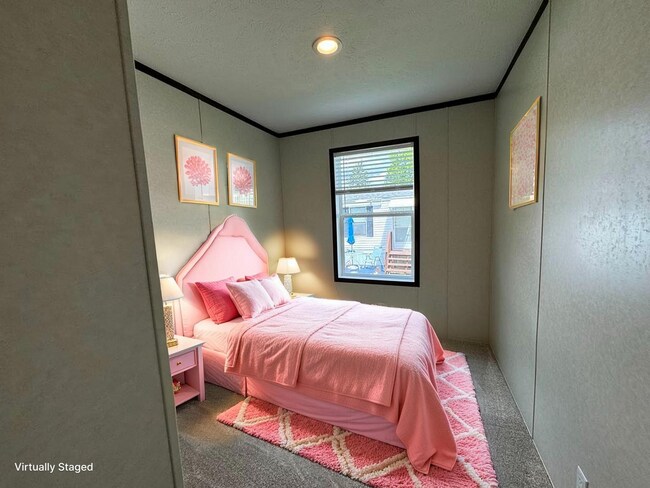 Building Photo - 48579 Leafdale Ct