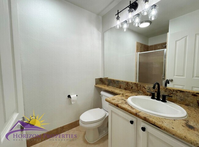 Building Photo - Spacious 5 Bed 3 Bath 2,136 Sq. Ft. Sheldon Pacific Home in Elk Grove