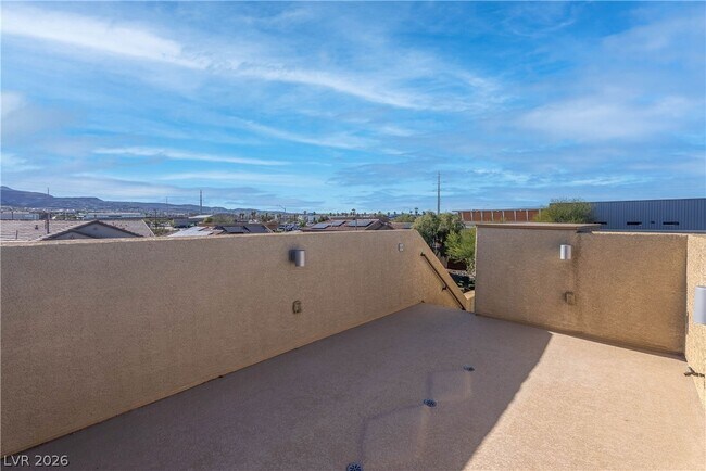 Building Photo - 1362 Bear Brook Ave