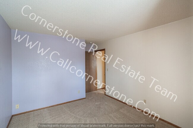 Building Photo - 7715 Chateau Ct