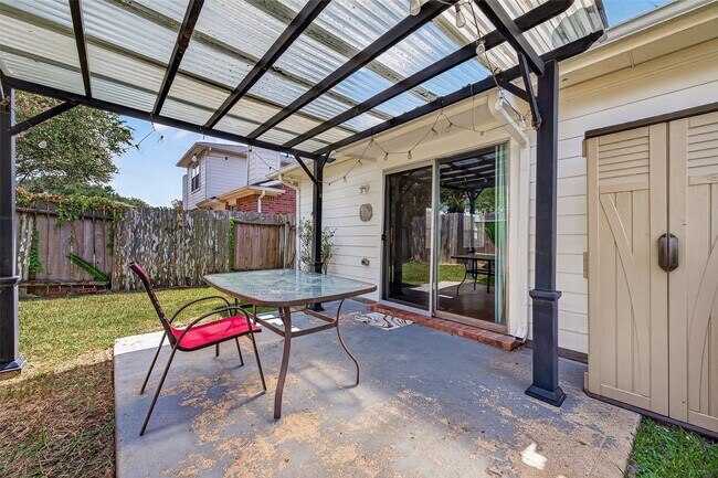 Building Photo - 6807 Lauderwick Ct
