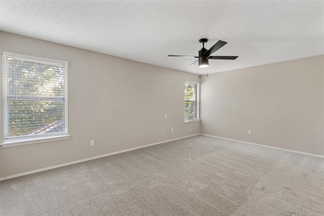 Building Photo - 2706 Bridge Lake Dr