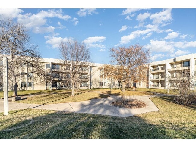 Building Photo - 4130 Rahn Rd