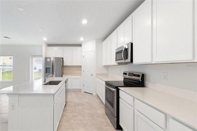 Building Photo - 1028 Holden Wy