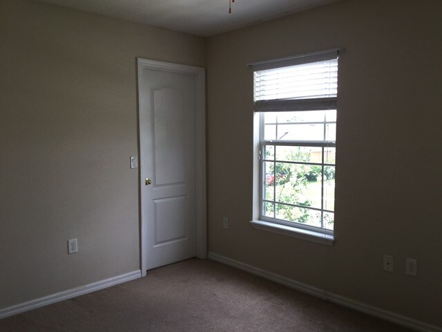 Building Photo - 13149 Sapphire Falls Ln
