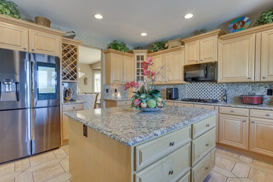 Building Photo - 15407 E Crestline Pl