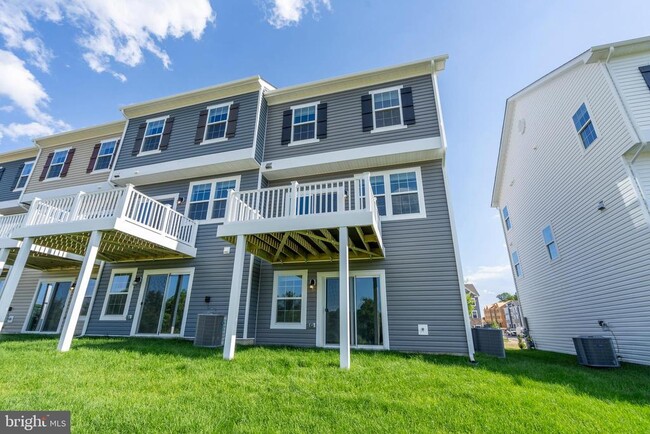 Building Photo - 8390 Dieter Dr