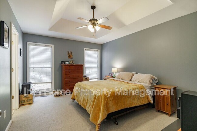 Building Photo - 174 Hidden Timber Ln