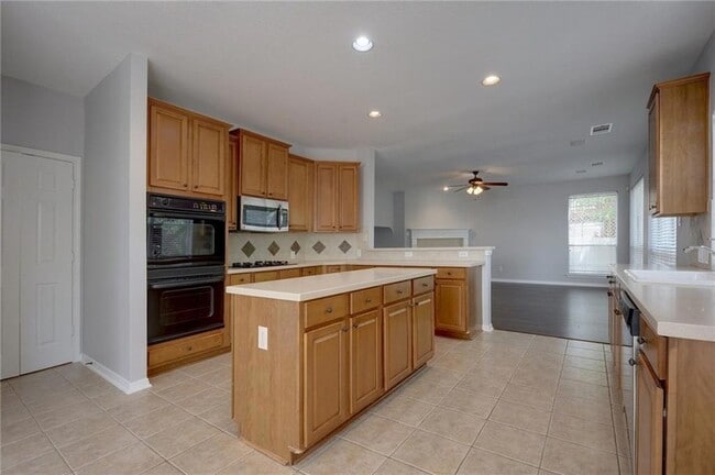 Building Photo - 13017 Titus Ct