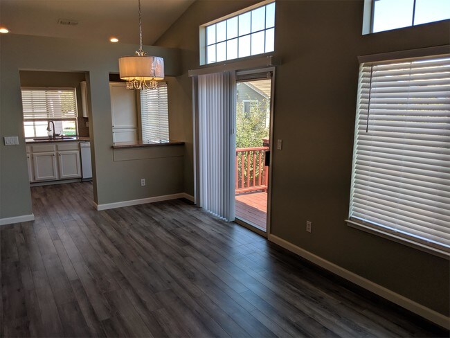 Building Photo - 5443 Andromeda Cir
