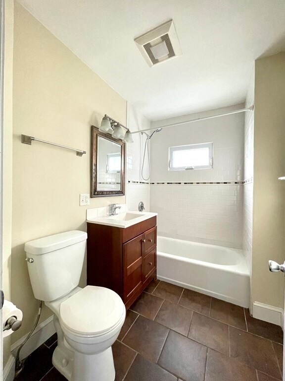 Building Photo - 32 Unity Ave