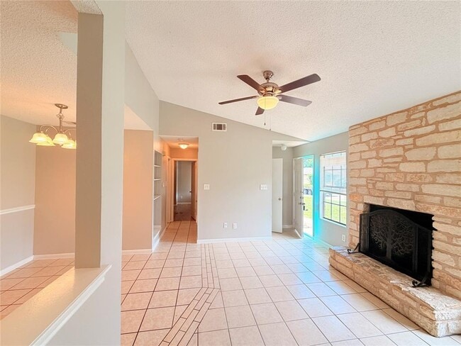 Building Photo - 14200 Sussman Ct