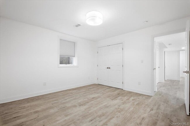 Building Photo - 109 Lee Rd