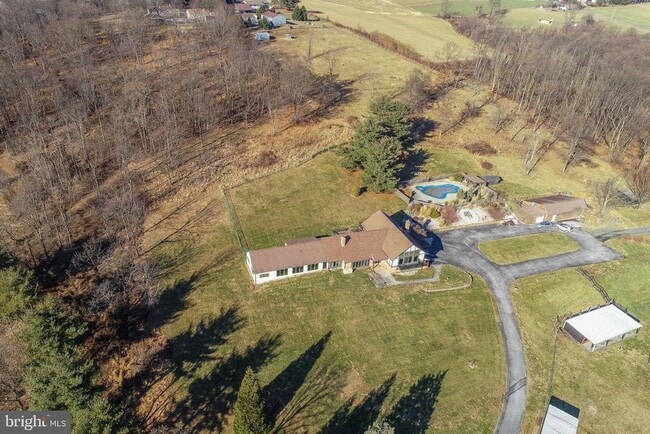 Building Photo - 1496 Orchard Ln