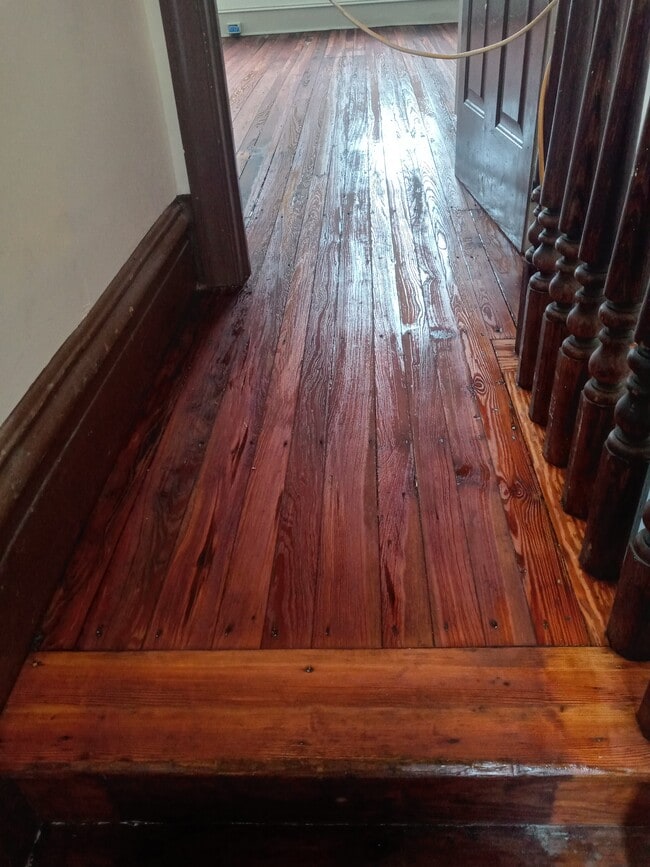 Entrance - 3874 Lancaster Ave