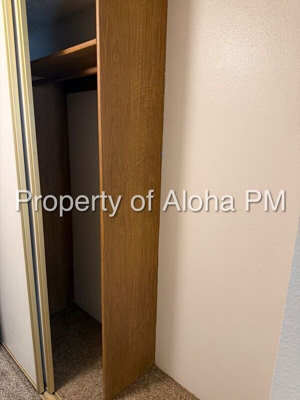 Building Photo - 337 N 17th St