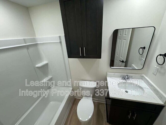 Building Photo - 105 Meaux Blvd