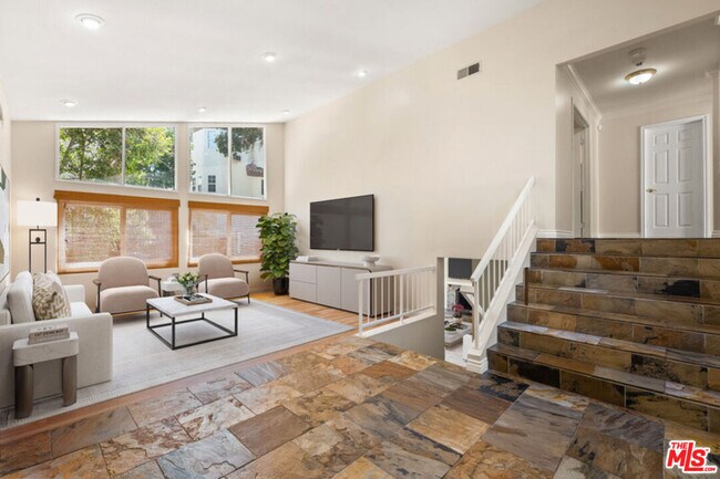 Building Photo - 22840 Sparrow Dell Dr