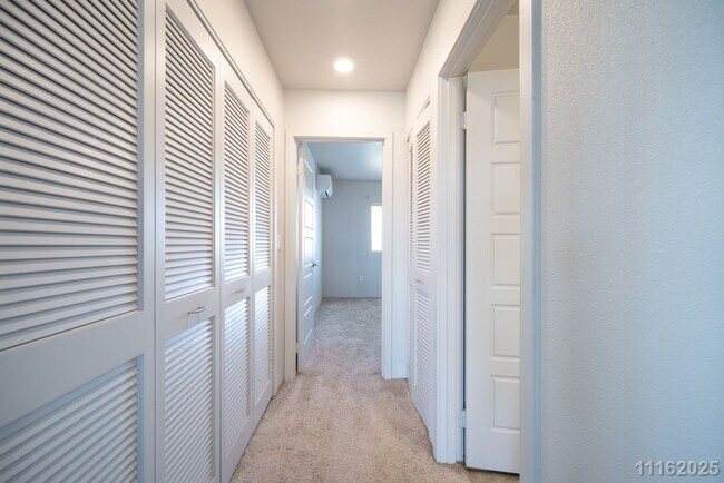 Building Photo - Ho’opili Gem Townhouse – 2-Bed, 2-Bath Ups...