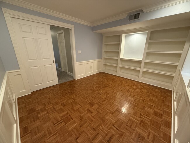 Building Photo - Welcome to your new home!