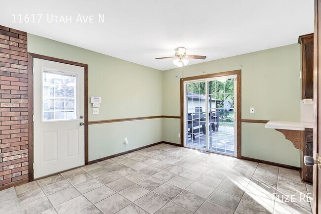 Building Photo - 11617 Utah Ave N