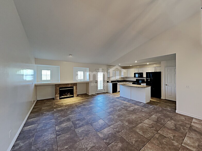Building Photo - 8607 McGinnis Ln