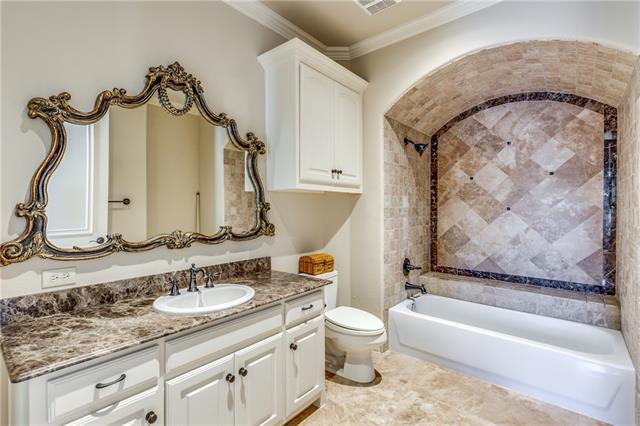 Building Photo - 4927 Oak Knoll Ln