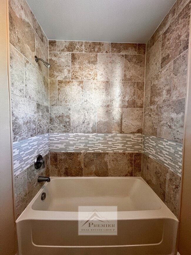 Building Photo - 2837 Tumblewood Grove