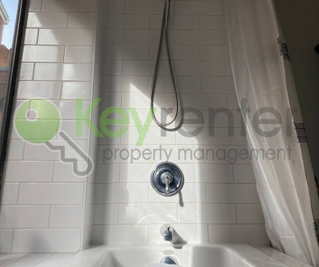 Building Photo - 2692 Bradford Way