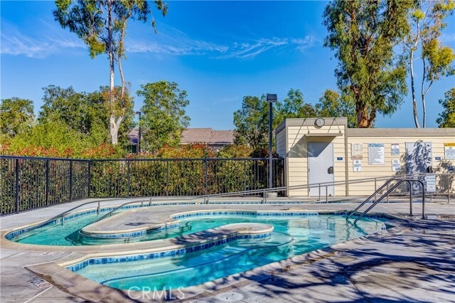 Building Photo - 110 Shadowbrook